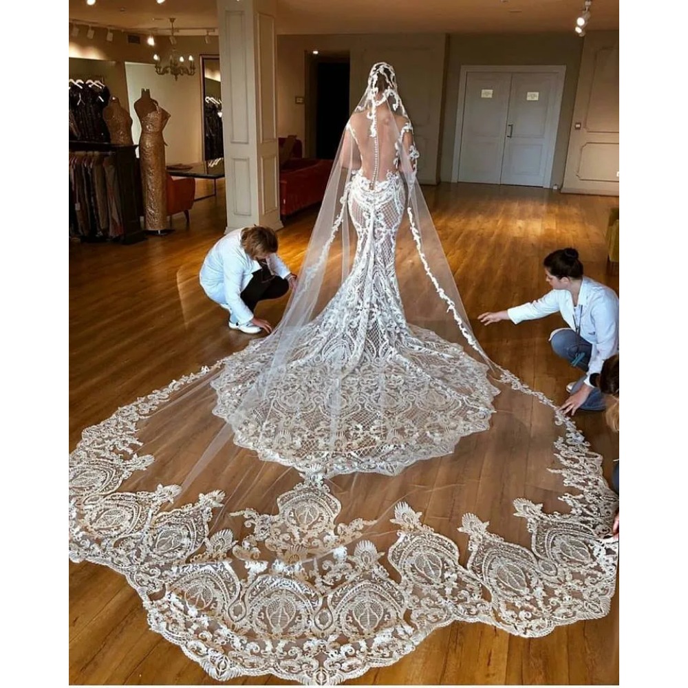 Stunningbride 2024 Gorgeous Mermaid Wedding Dresses Sleeveless V Neck Lace Bridal Gowns Covered Button Back Plus Size Saudi Arabic Dubai Bride Dress