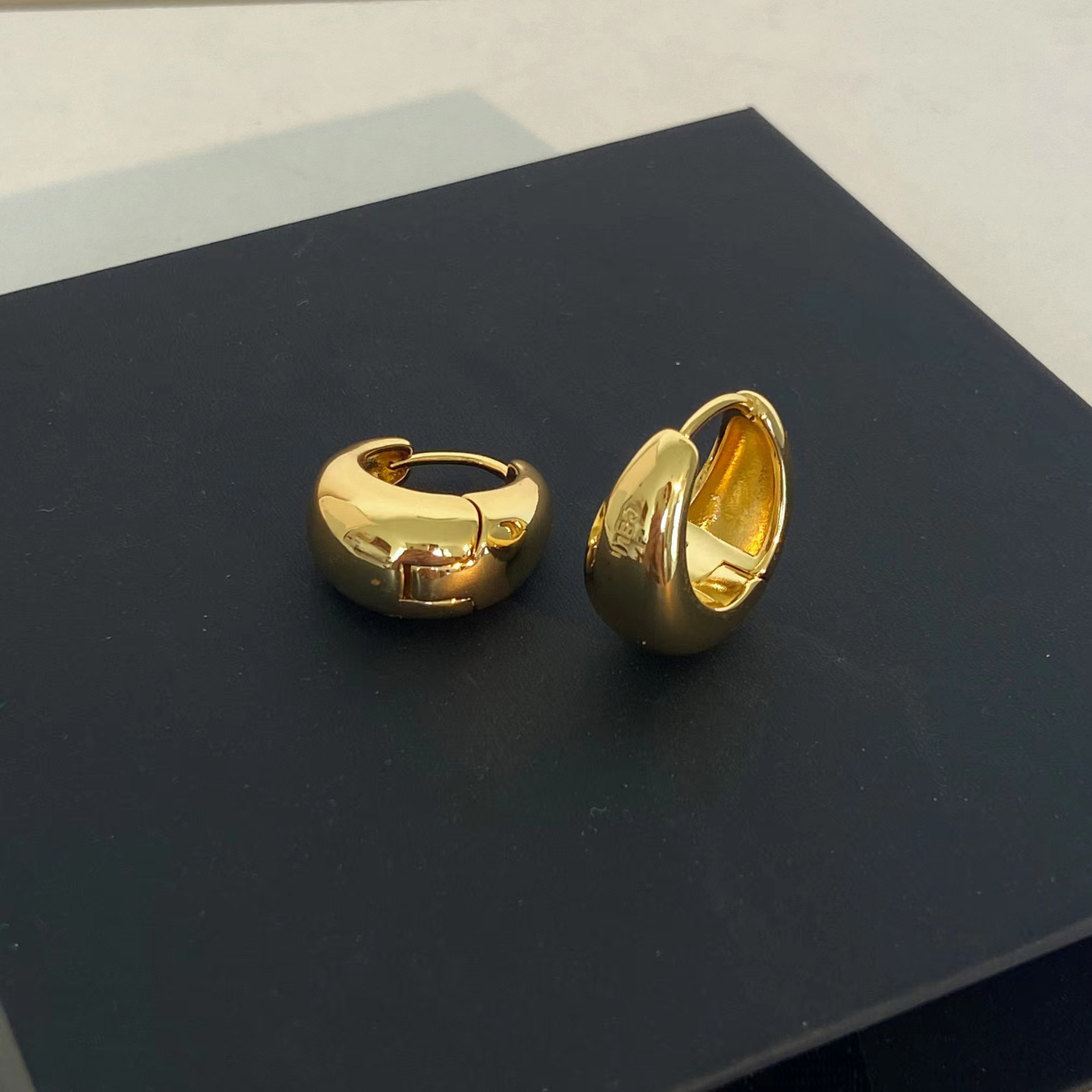 Simple stud designer earrings luxury earring women hoop Stud Flannel 18K Gold Plated jewelry fashion Accessories party gifts H260202