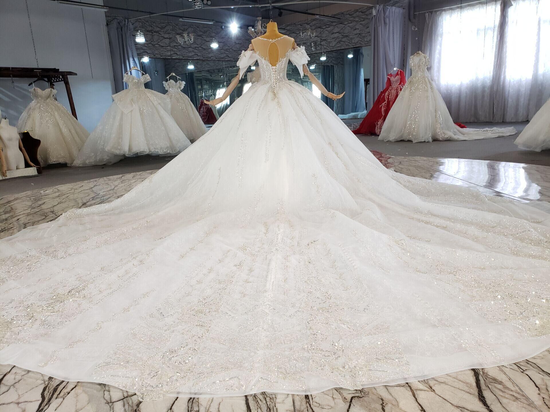 Modern Shine Pearls A-e Wedding Jewel 3D-Lace Ball Gown Plus Sweep Train Bridal Gowns Dress Vestido De Novia Size Color Customized