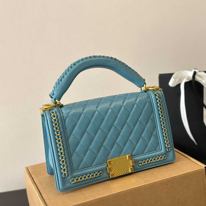 10A Mirror quality Designers Vintage Messenger boy Bag Quilted Ladies Shoulder Bag Capacity boy Crossbody Original Official Genuine Leather bags 240215