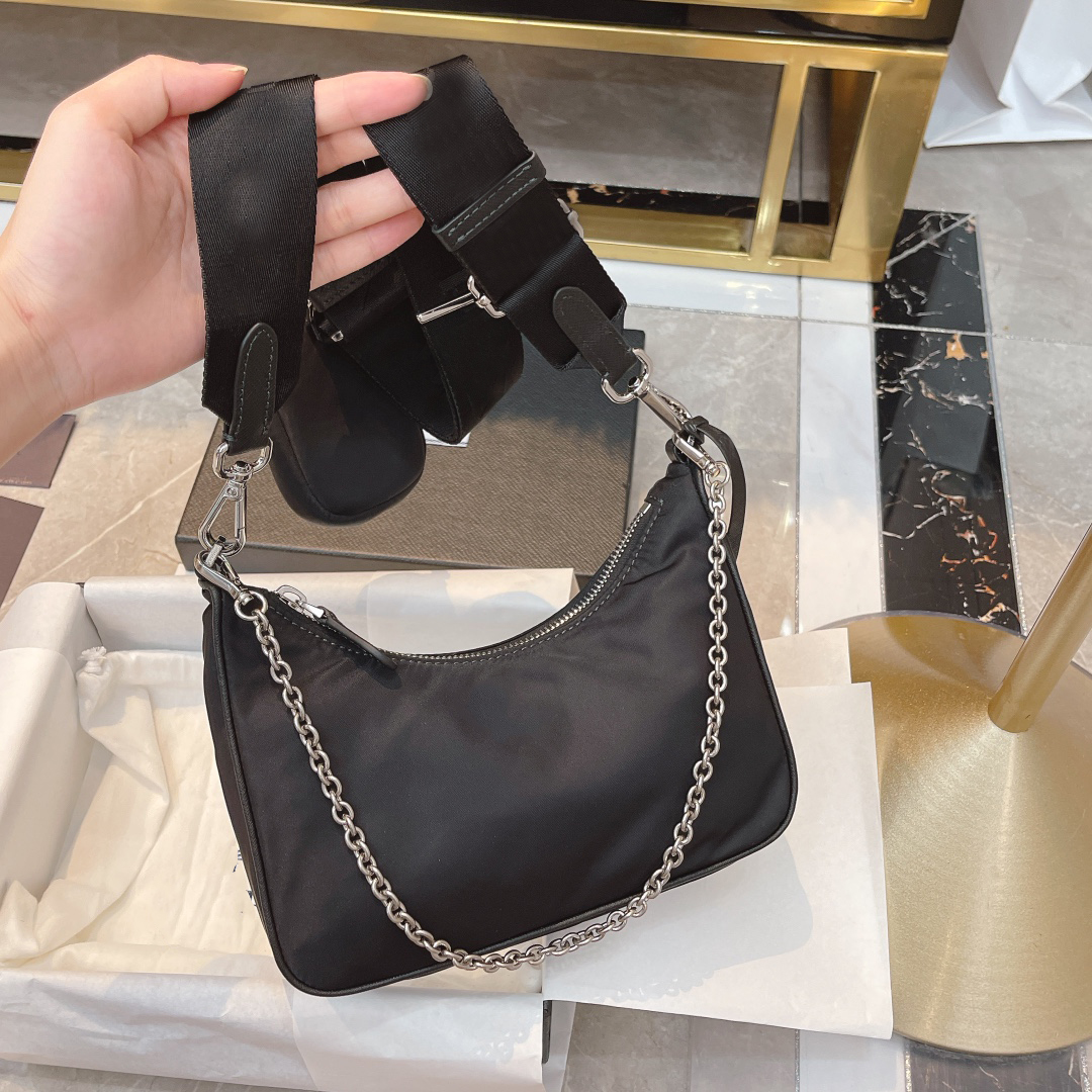 5A Designer 2005 Ho… - image