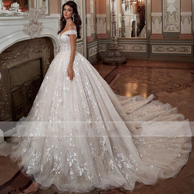 White Wedding Dresses Ivory Bridal Gowns A Line off shoulder Long Sleeve Tulle Applique Beaded Custom Zipper Lace Up Plus Size Robe Mariage vestido de