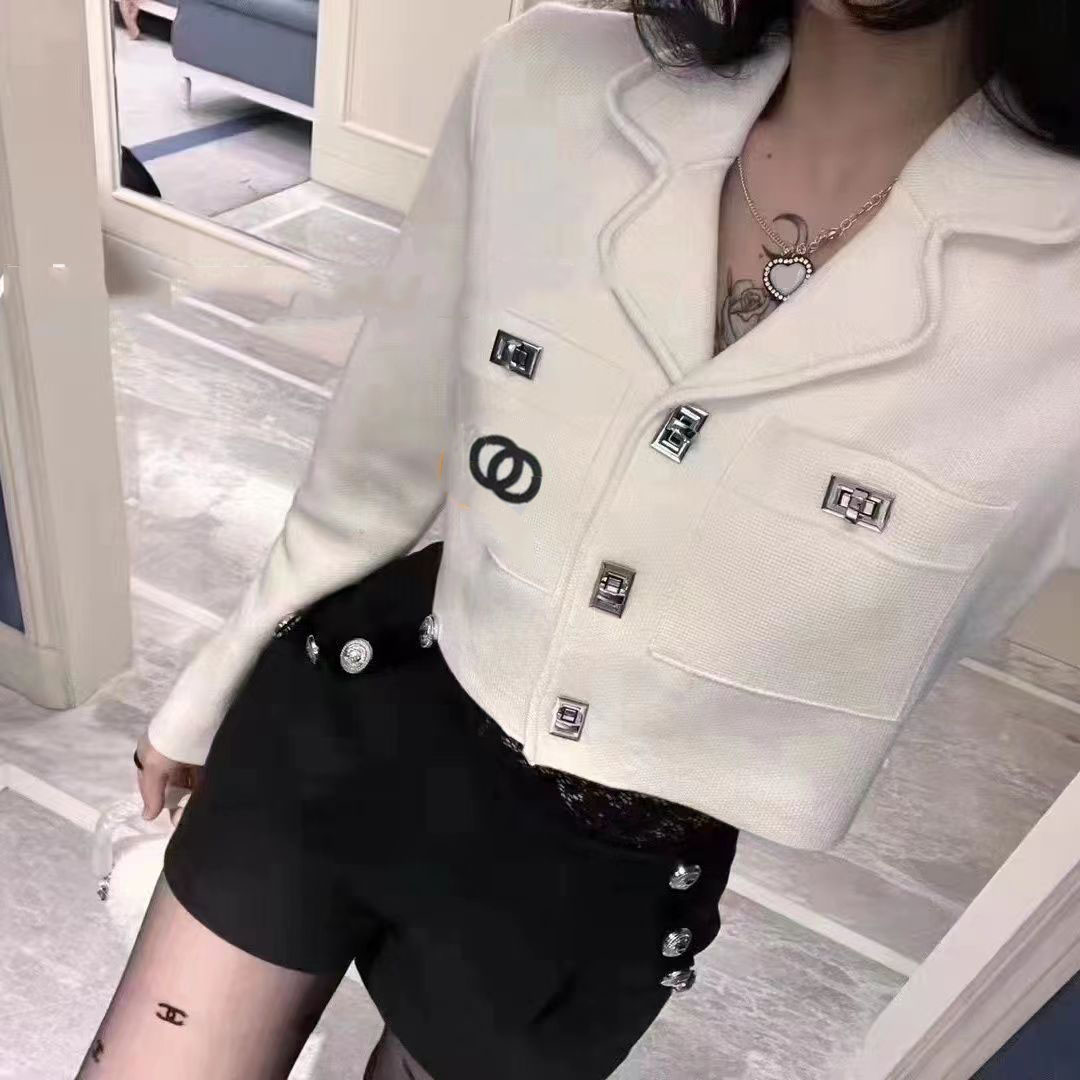 Woman Jacket Leathe… - image