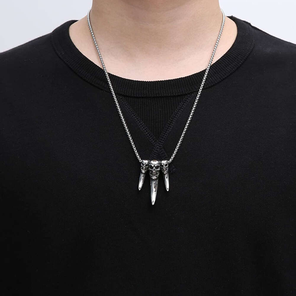 2024 New Fashion Skull Head Indian Teeth Pendant Trendy Necklace With Stainless Steel Chain For Men Antique Silver Color Bijoux Jewelry Accessories Wh