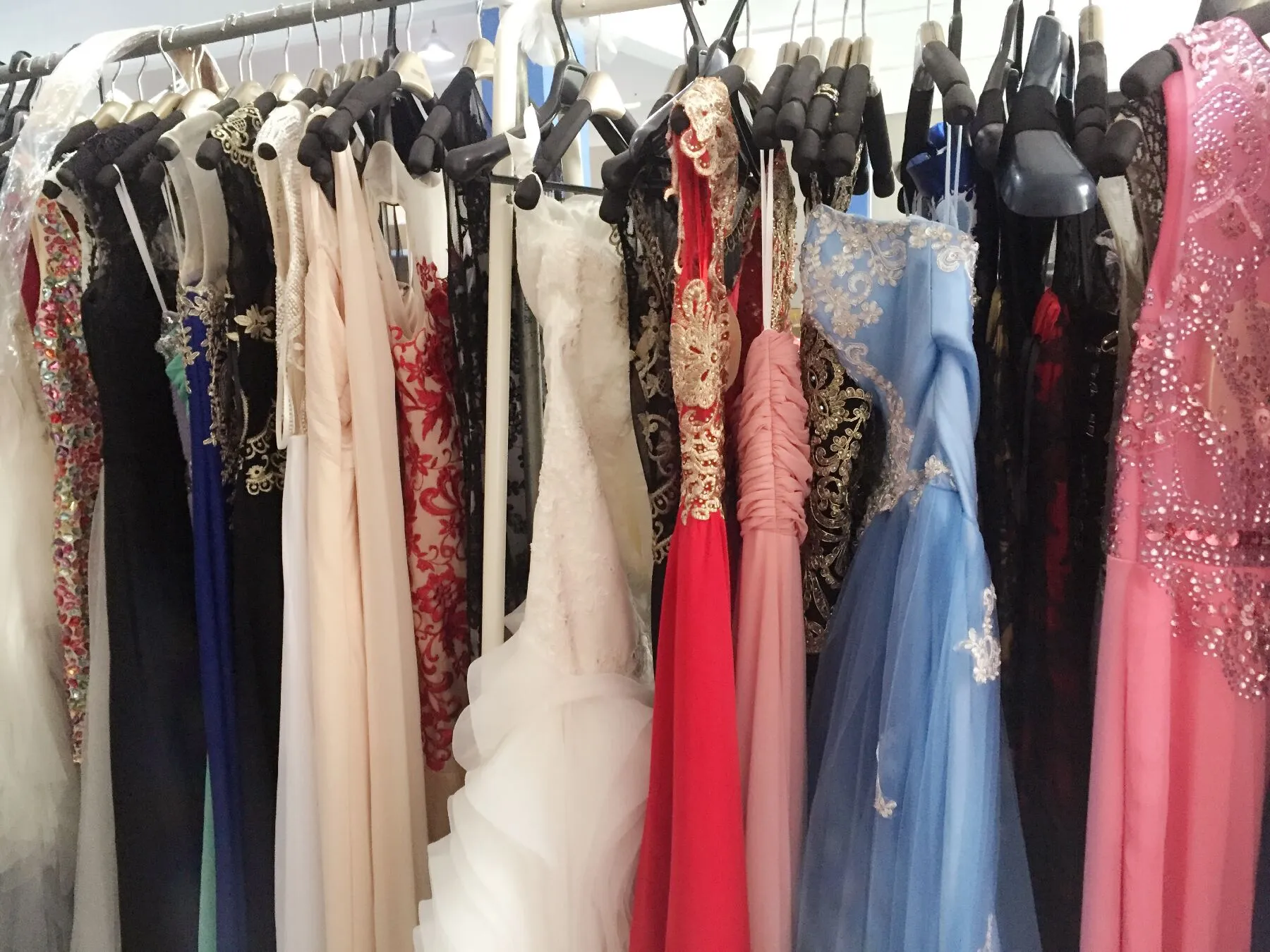 Royal Blue Crystals Beaded Pageant Dresses Off Shoulders Zipper Back Organza A Line Toddler Flower Girls Dress BA9864