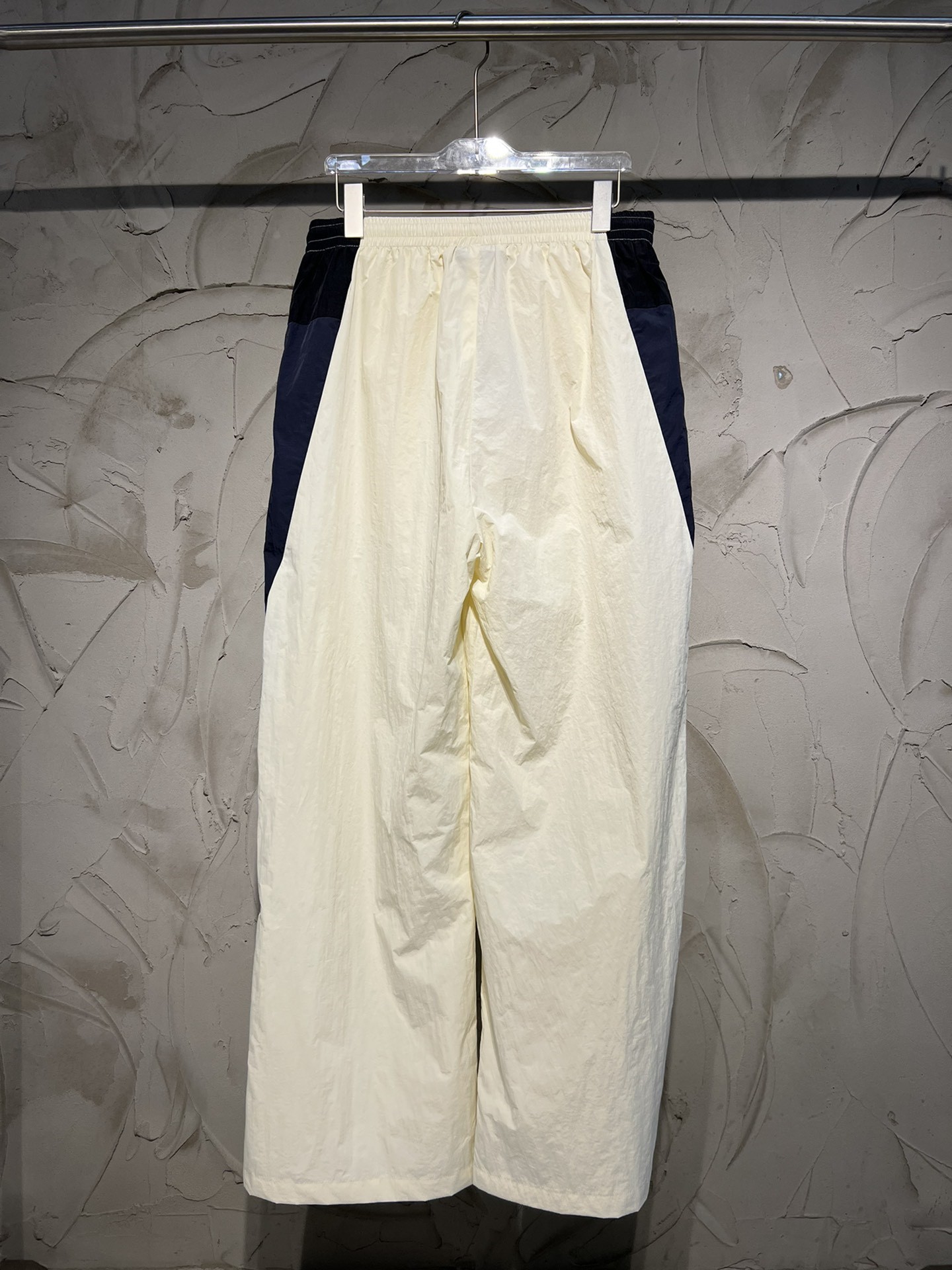 Bale Slight Wrinkling Nylon Waterproof Fabric Sports Pants Workwear Pants Casual Loose Fit Pants Men Causal Jeans