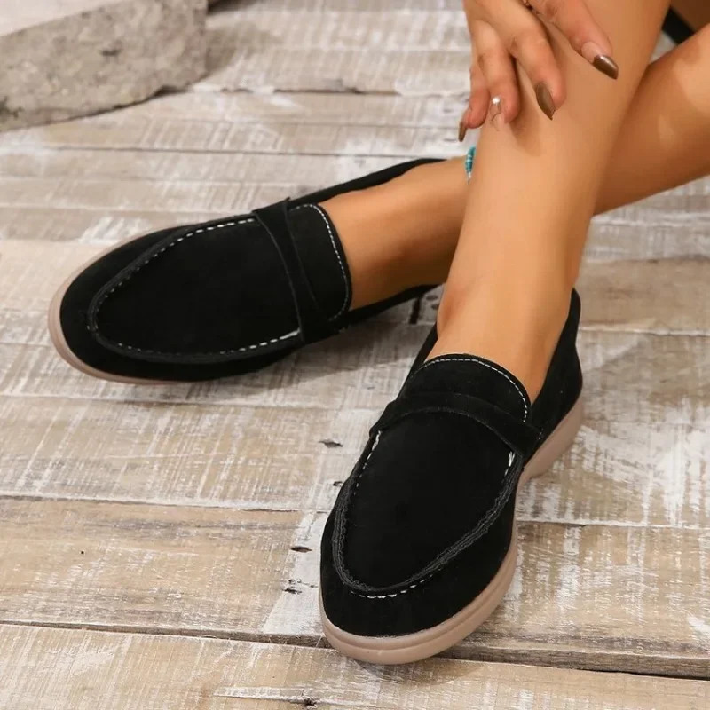 Genuine Leather Nude Suede Flat Shoes Women Loafers Summer Walk Moccasin Metal Lock Tassel Soft Sole Mules Causal Slip on Shoes 240226