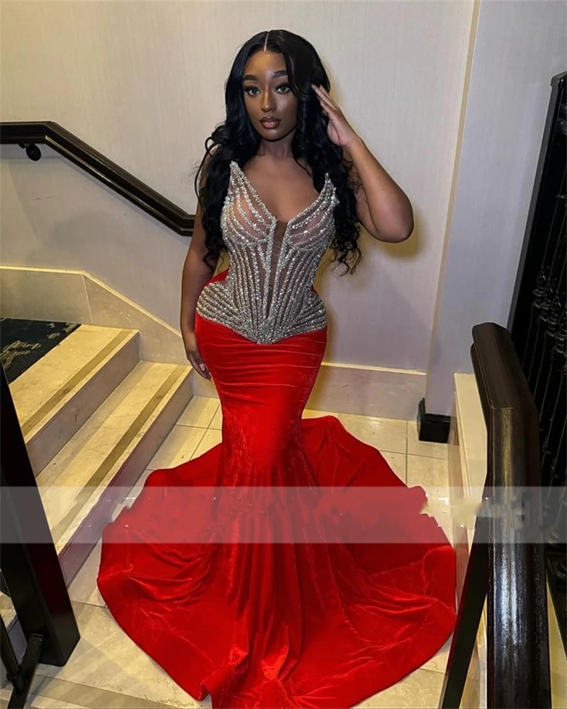 Red Veet V Neck Long Prom Dress For Black Girls Beaded Birthday Party Dresses Mermaid Evening Gowns Robe De Bal