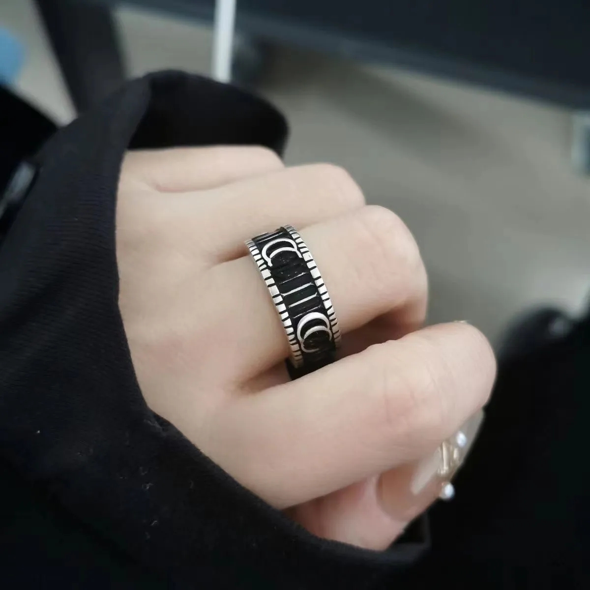 2024 Ring Titanium steel silver love rings designer luxury jewelry for men and women spirit heart rings party engagement confession wedding Ring with green box Size