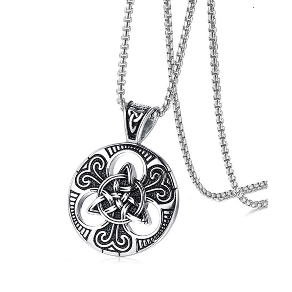 Celtic Trinity Knot Circle Tag Pendant Necklace Triquetra Symbol Round Charm With Stainless Steel Chain Punk Irish Concentric Knot Jewelry Accessories