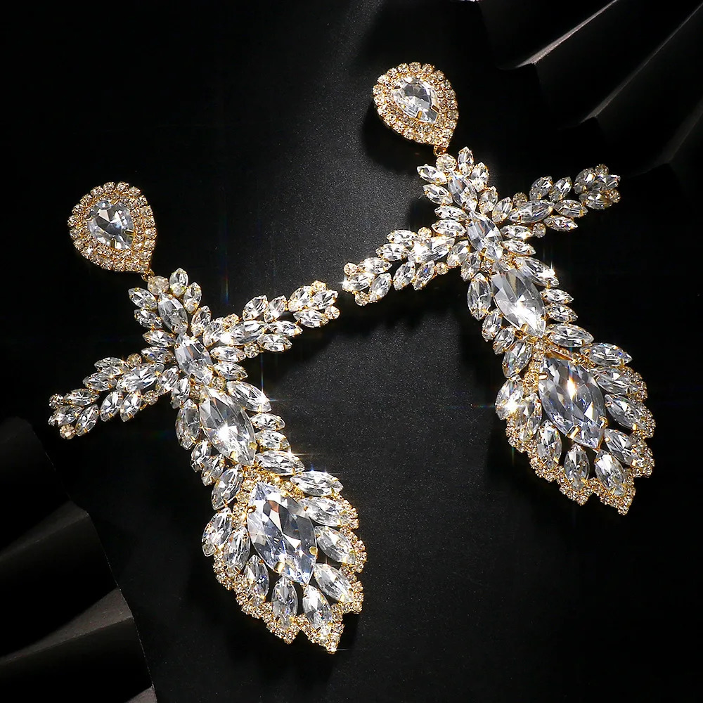 Exaggerated Rhinestone Large Cross Pendant Drop Earrings Dinner Jewelry for Women Crystal Geometric Charm Dangle Earrings Gift 240223