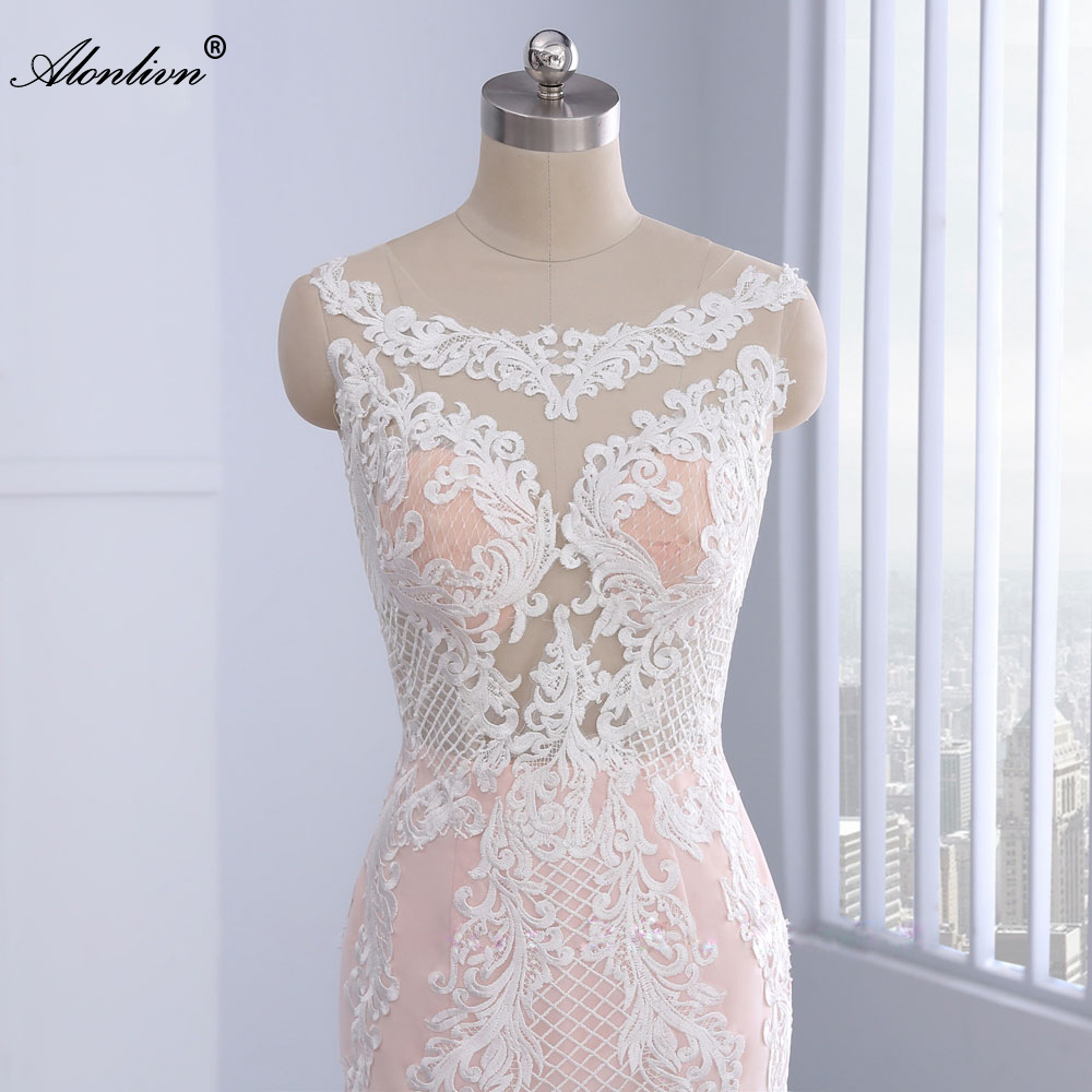 Romantic Colorful Mermaid Wedding Dress With Grid Appliques Lace Scoop Trumpet Bridal Gowns With Button