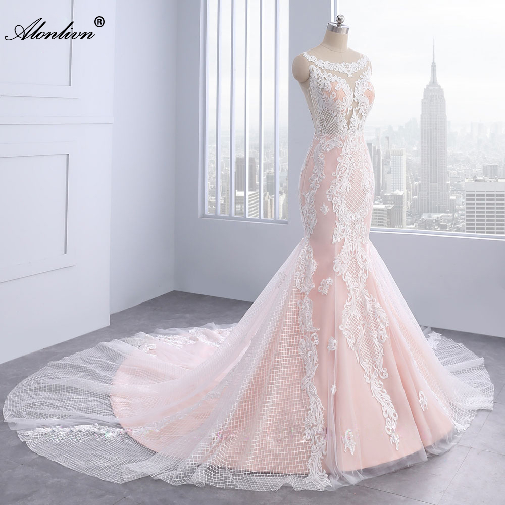 Romantic Colorful Mermaid Wedding Dress With Grid Appliques Lace Scoop Trumpet Bridal Gowns With Button