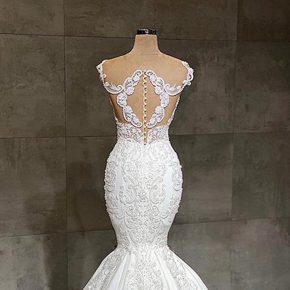 Romantic Embroidery Lace Mermaid Wedding Dress With Beading Pearls Illusion Neck Trumpet Bridal Gowns