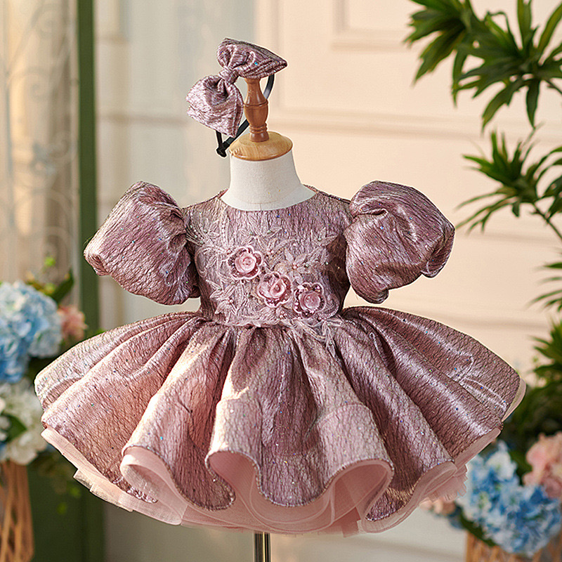 2024 Cute Pink Flower Dresses 3D Floral Appliqued Cap Sleeve Little Kids Wedding Beautiful Girls Pageant Gowns Rhinestone Party Tulle Princess Girl Dr