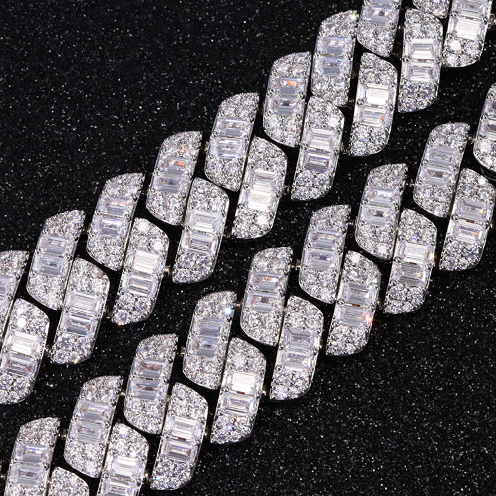 Factory wholesale luxury men's Cuban necklace Vvs Moissanite k Necklace Custom Iced Baguette Straight e Cuban Chain Hip Hop Sier Jewelry