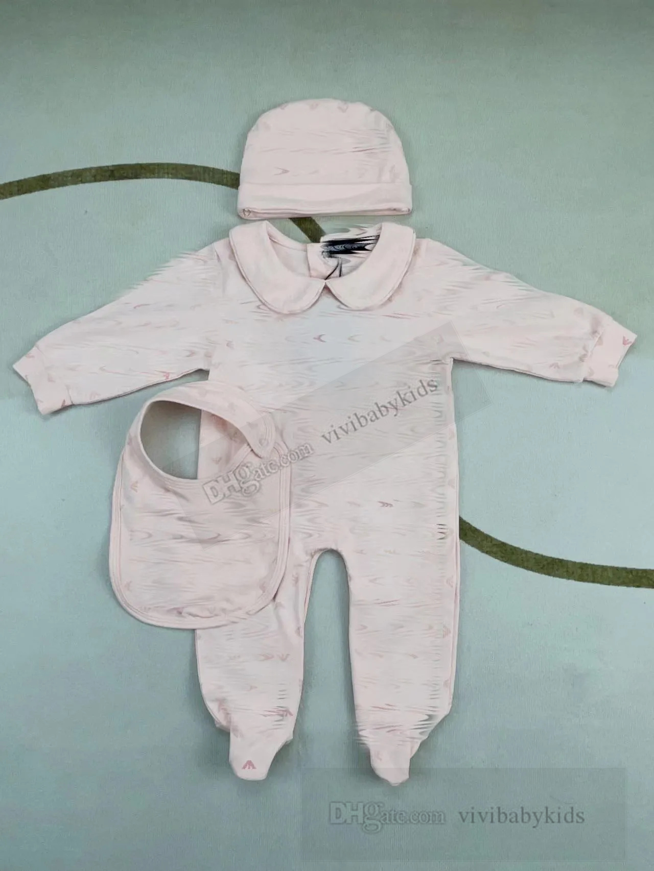 Rompers Fashion Infant kids romper designer Newborn baby girls letter printed long sleeve jumpsuits hat bibs 3pcs Luxury babies cotton 1st climb cloth