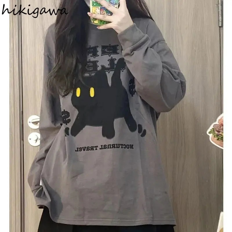 Blusas Mujer De Moda Vintage Anime Print T-shirt Women Casual Long Sleeve T Shirts Y2k Tops Korean Fashion Oversized Tshirt 240228