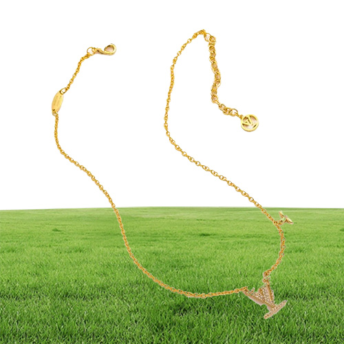Never Fading 18K Gold Plated Luxury Brand Designer Pendants Necklaces Stainless Steel Letter Choker Pendant Necklace Beads Chain J