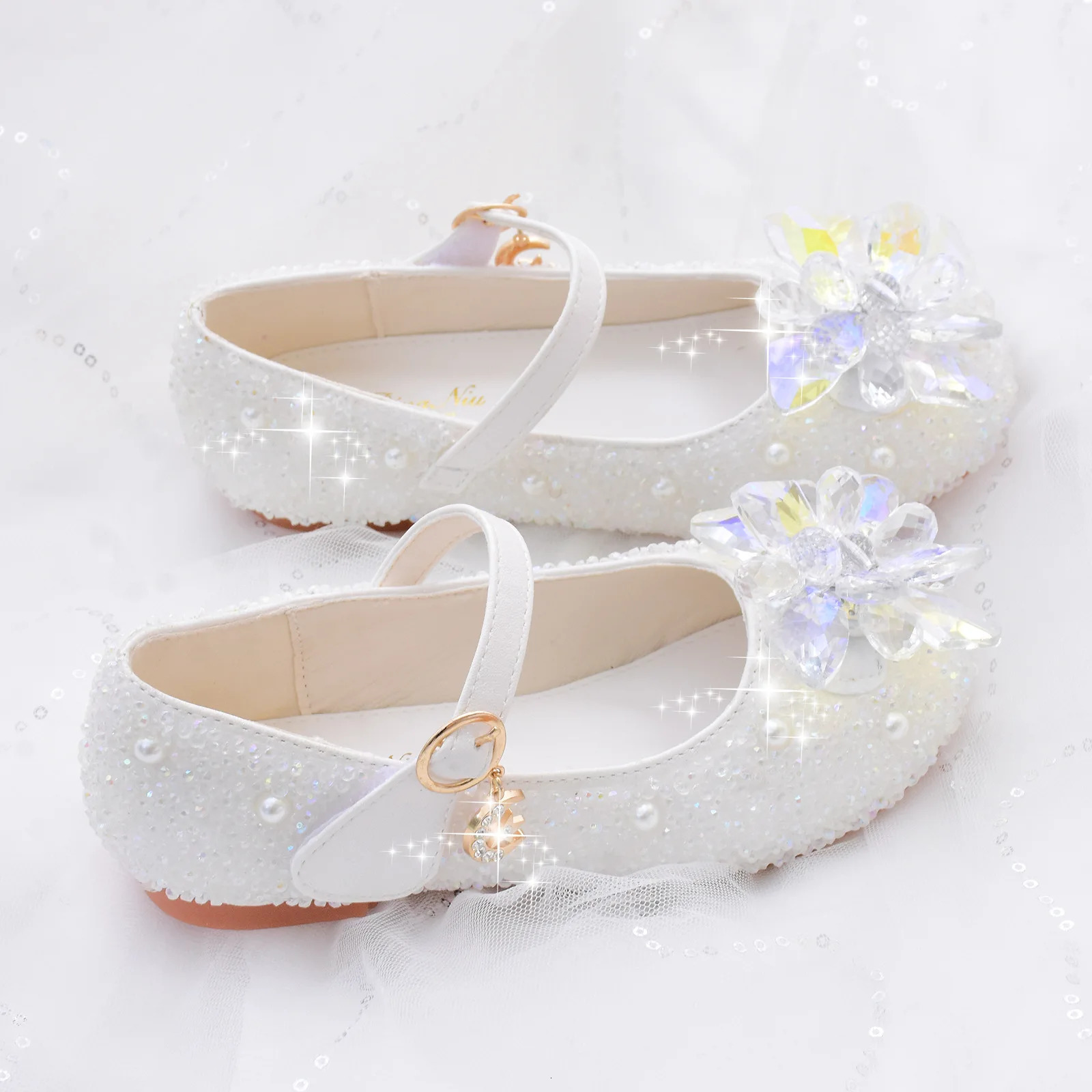 Girls leather shoes princess shoes childrens shoes with round toes and soft soles big girls with flat heels princess crystal shoes party shoes 240516