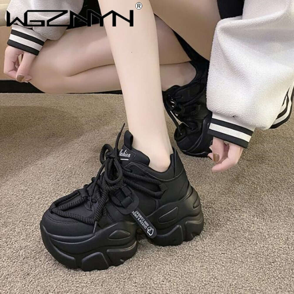 Women High Platform 2024 New Autumn Breathable Chunky Dad Casual Shoes 7.5CM Thick Sole Trainers Leather Sneakers Woman