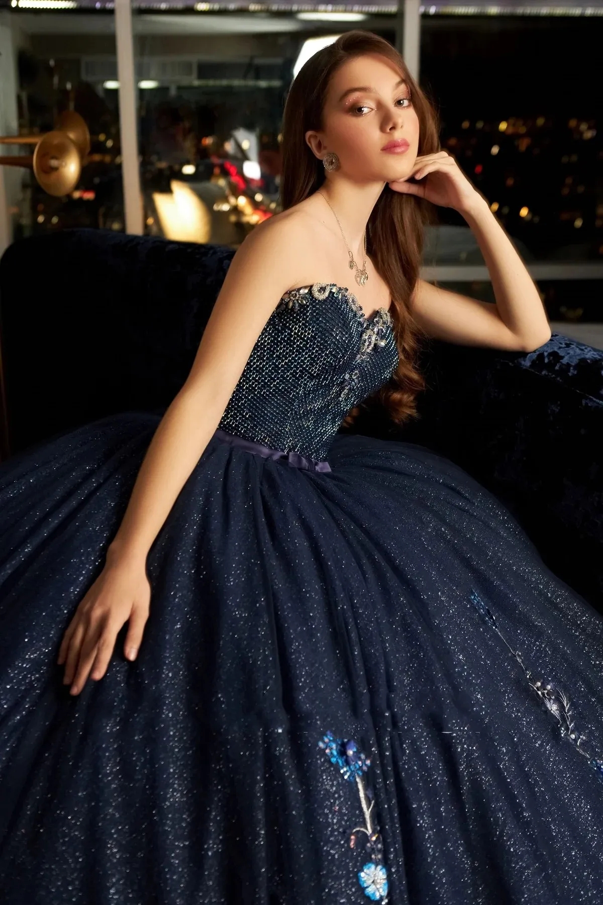 Black Mexican Quinceanera Dresses Ball Gown Sweetheart Sparkly Appliques Beaded Puffy Charro Sweet 16 Dresses 15 Anos