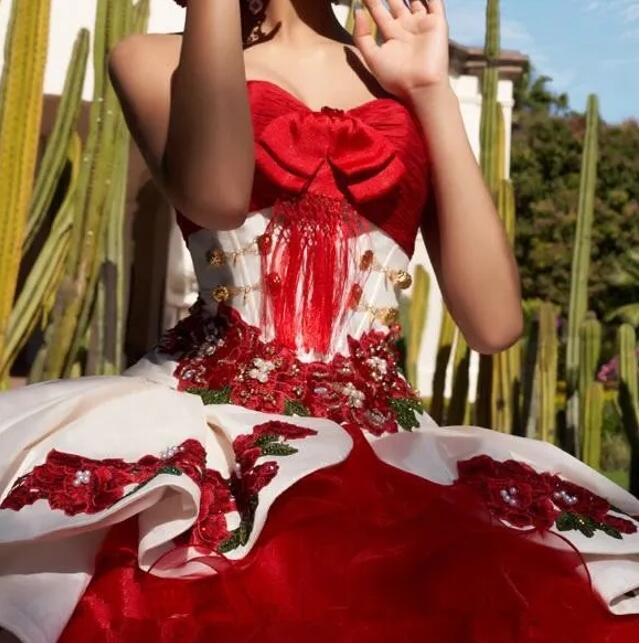 Black Mexican Quinceanera Dresses Ball Gown Sweetheart Organza Appliques Beaded Puffy Charro Sweet 16 Dresses 15 Anos