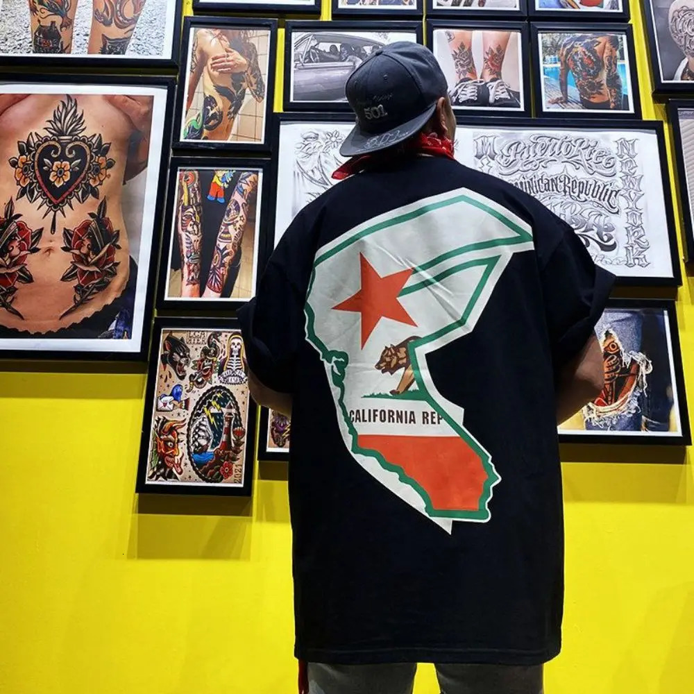 Harajuku Gangster West Loose Cargo Hip Hop Men T-shirt Male Retro Print Sreetwear Tops Oversized Casual 240511