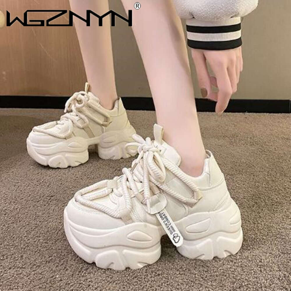 Women High Platform 2024 New Autumn Breathable Chunky Dad Casual Shoes 7.5CM Thick Sole Trainers Leather Sneakers Woman