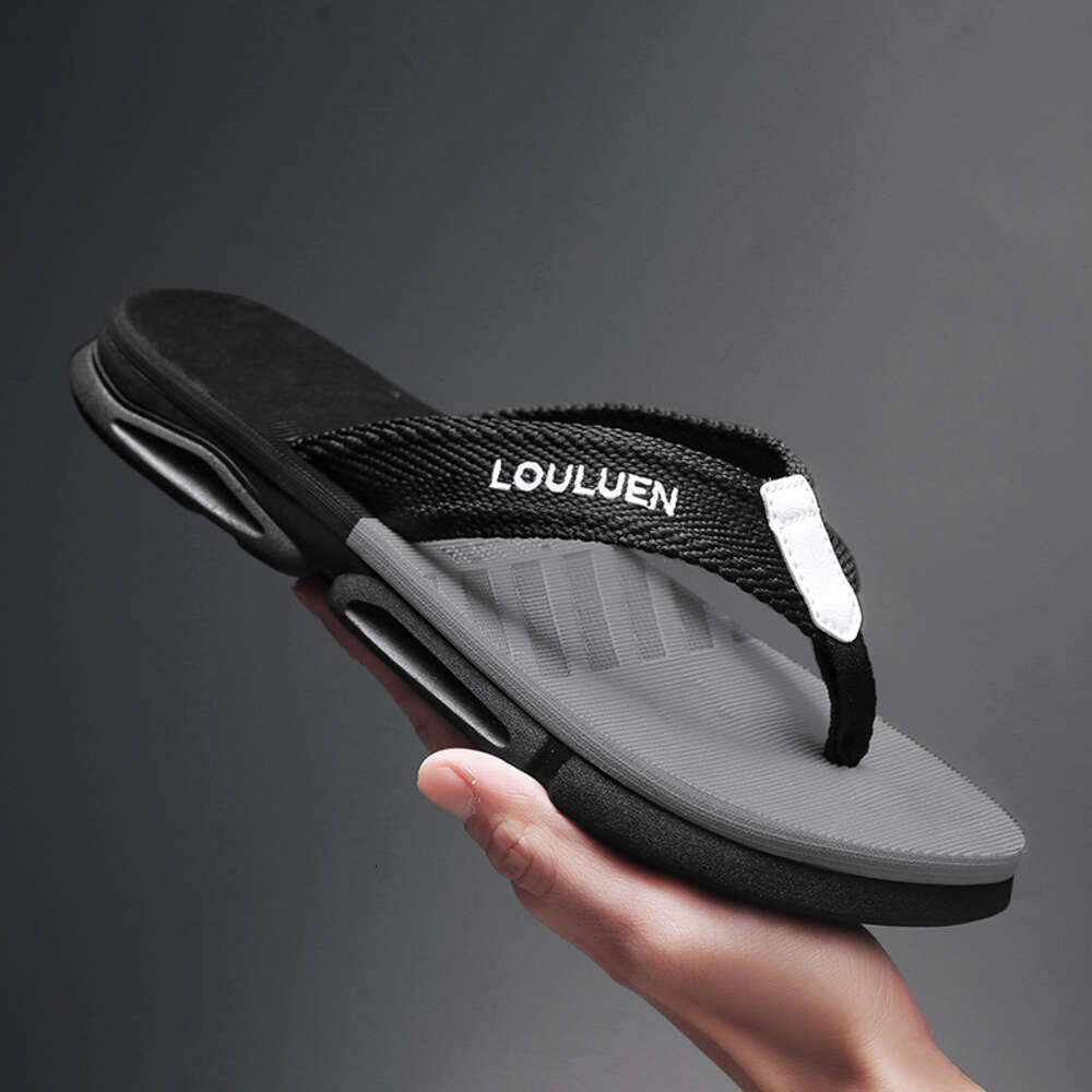 High Quality Brand Flip Flops Fashion Breathable Casual Men Beach Slippers Summer Outdoor dbd74