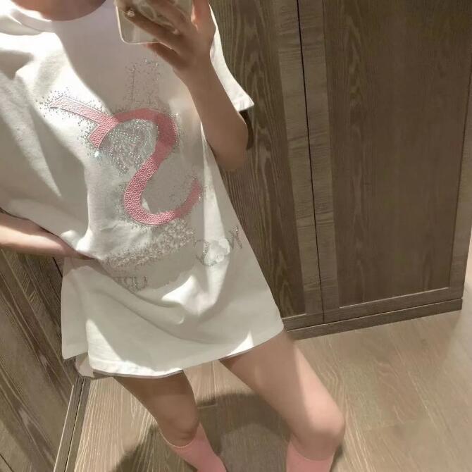 Women's T-Shirt New 2024 summer short-slved heavy industry camellia hot drilling loose version of the long T-shirt cotton fashion Joker H25215
