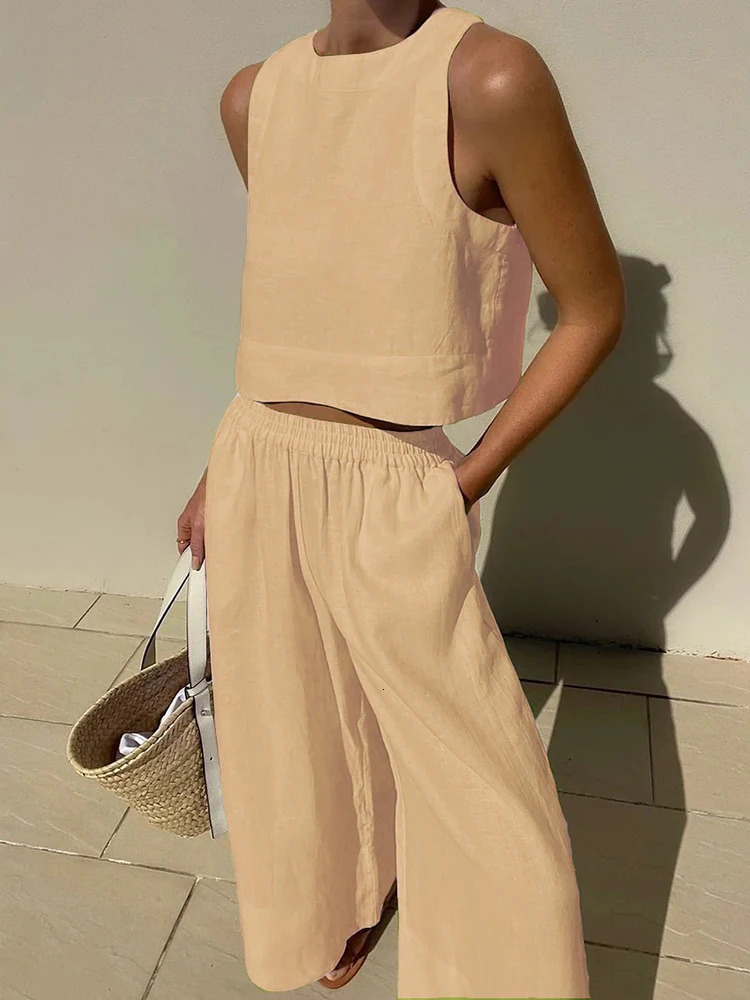 Casual Summer Two Piece Set Women Outfit 2023 White Solid Loose Tank Crop Top Wide Leg Pants Suits Chic and Elegant Woman Sets 240529