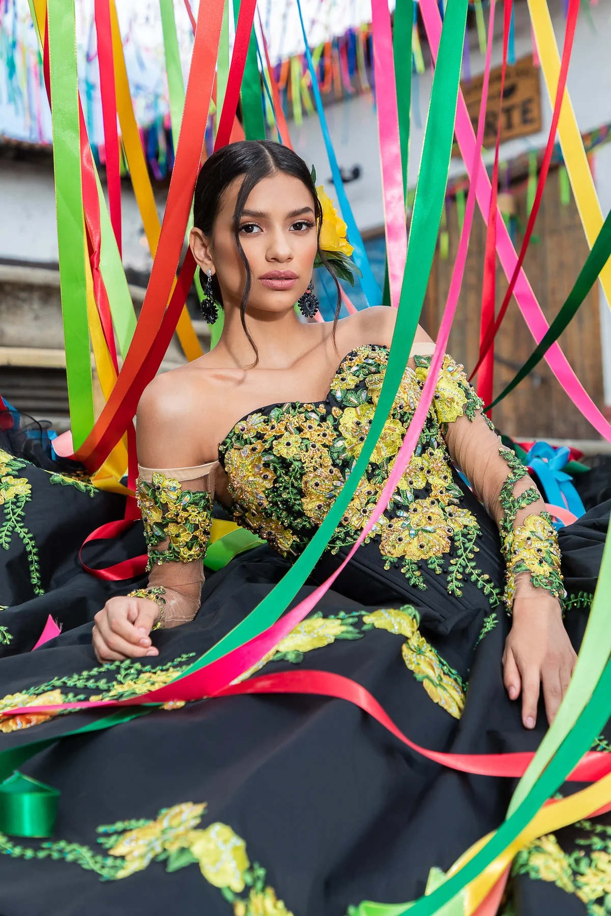 Black Mexican Quinceanera Dresses Ball Gown Long Sleeves Organza Appliques Beaded Charro Sweet 16 Dresses 15 Anos