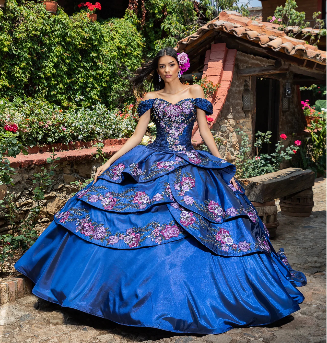 Royal Blue Mexican Quinceanera Dresses Ball Gown Off The Shoulder Appliques Beaded Puffy Charro Sweet 16 Dresses 15 Anos