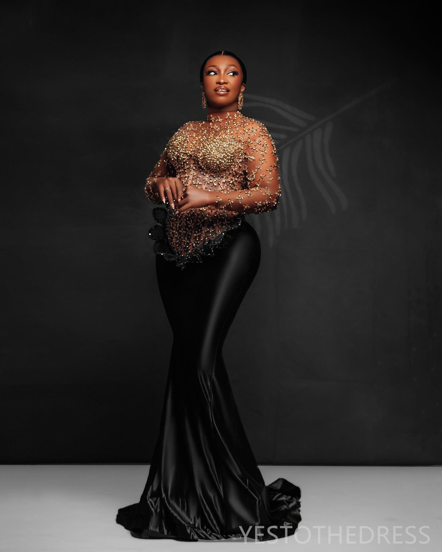 2024 Plus Size Aso Ebi Prom Dresses Gold Promdress Illusion High Neck Long Sleeves Rhinestones Decorated Crystals Beaded Mermaid Birthday Dress Recept