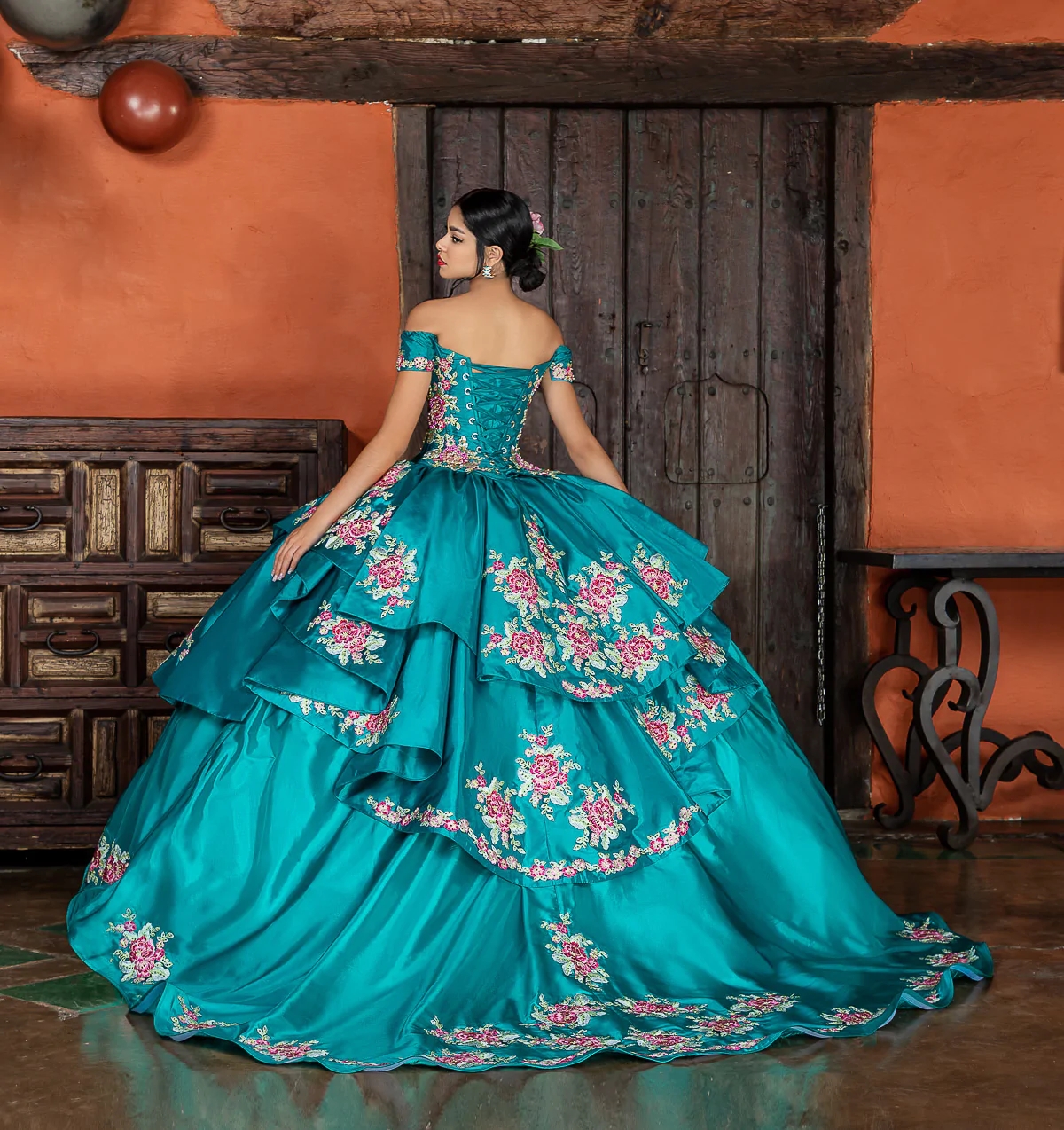 Blue Mexican Quinceanera Dresses Ball Gown Off The Shoulder Appliques Tiered Puffy Charro Sweet 16 Dresses 15 Anos