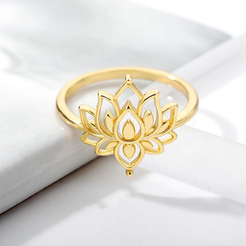 Vintage Egyptian Queen Nefertiti Rings For Women Stainless Steel Wedding Ring Fashion African Egyptian Jewelry Gift 240510