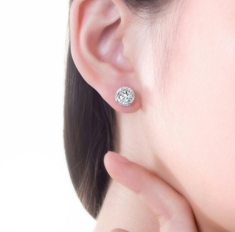 Ins Top Sell Stud Earrings Moissanite Dia Simple Fashion Jewelry Round Cut Gemstones Party High Quality Eternity Classical Women Circle Earring Gift