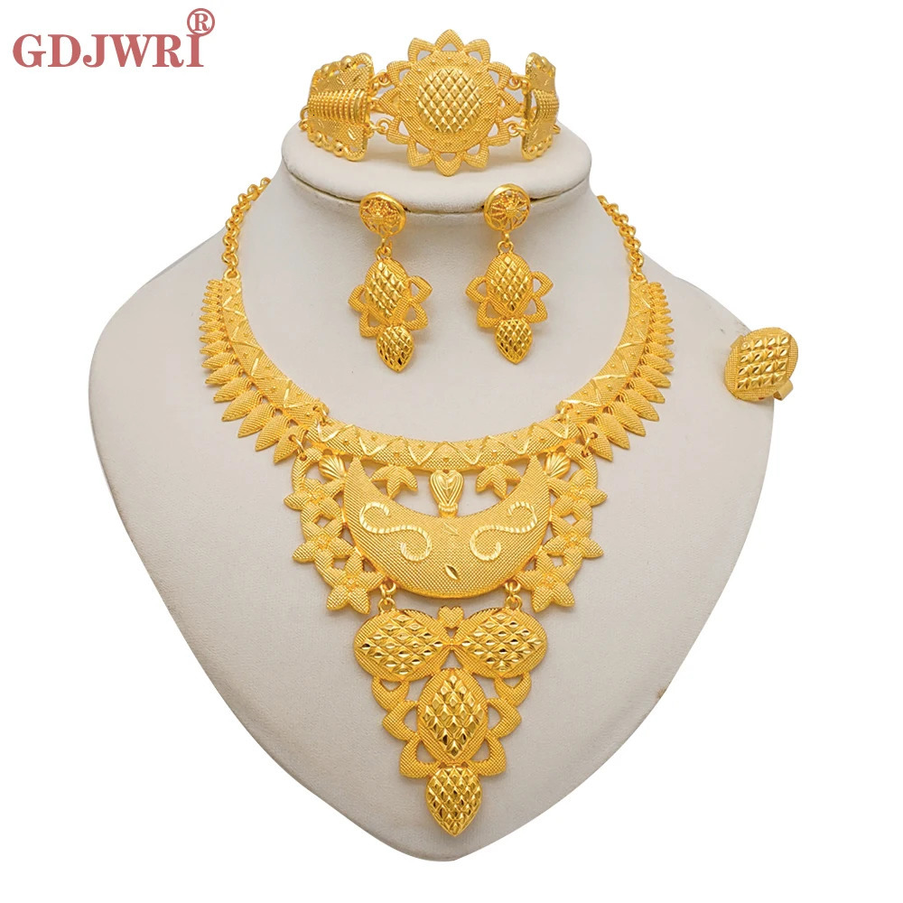 Dubai Gold Color Jewelry Set For Women Indian Earring Necklace Nigeria Moroccan Bridal Accessorie Wedding Bracelet Party 240531