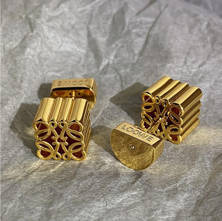 Simple personality Brand Designer 18K Gold Plated Classic Geometric Stud Earrings For Women Wedding Jewelry Chirstmas Gift