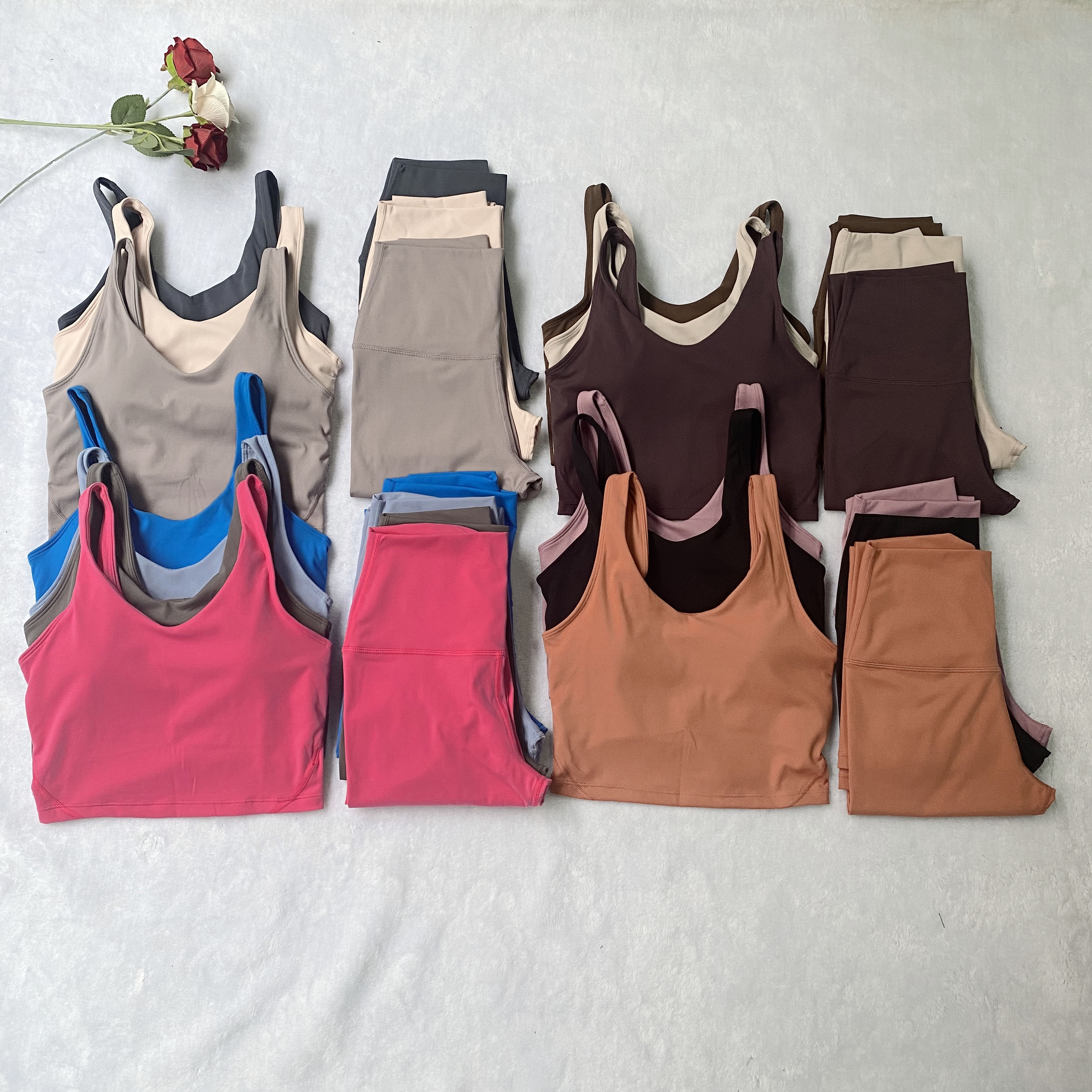 Naked Feel Yoga Set Women Fitness Sportswear U Back Sport Bra Strappy Sports Bra High Waist Gym Leggings Workout Outfit Active Wear