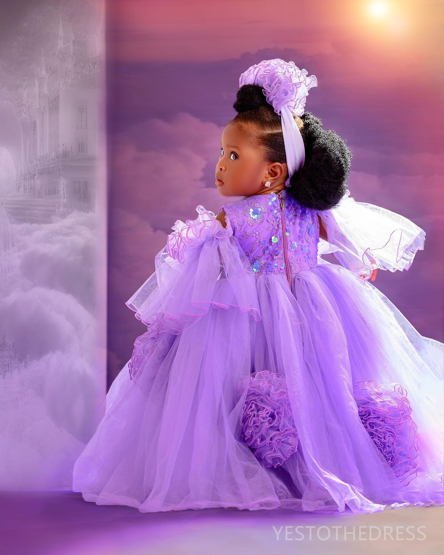 2024 Purple Little Girls Birthday Dress Flower Girl Dresses Communion Gowns Beaded Sequined Lace Tiered Tulle Hand Made Flowers Decorated Gowns for Ma