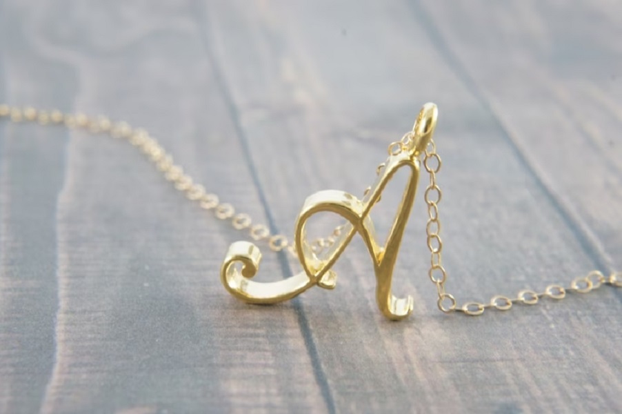 Cursive Initial Capital 26 Letter Chain Necklace Stainless Steel Alphabet Text Women Ladies English Name Partner Pendant Choker