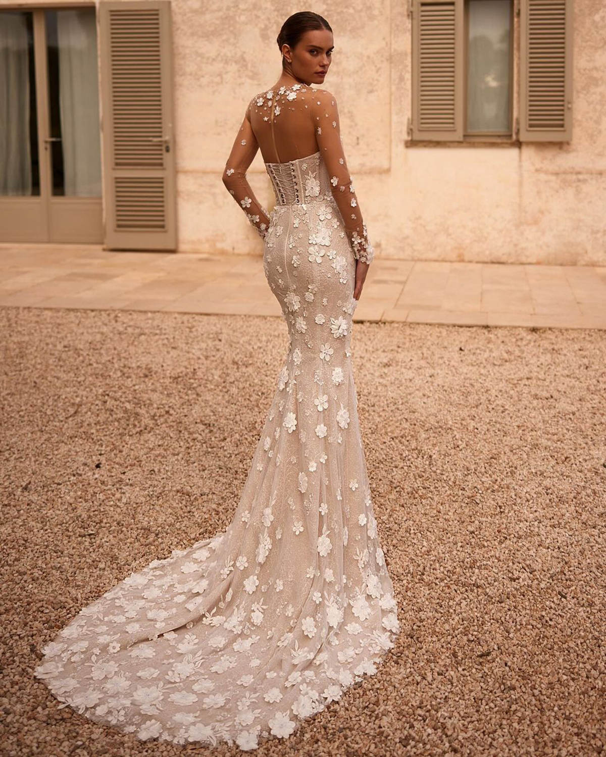 Fancy Mermaid Wedding Dresses 3D Floral Flower Bridal Gowns Strapless Lace Up Sweep Train Slim Custom Made Vestido de novia