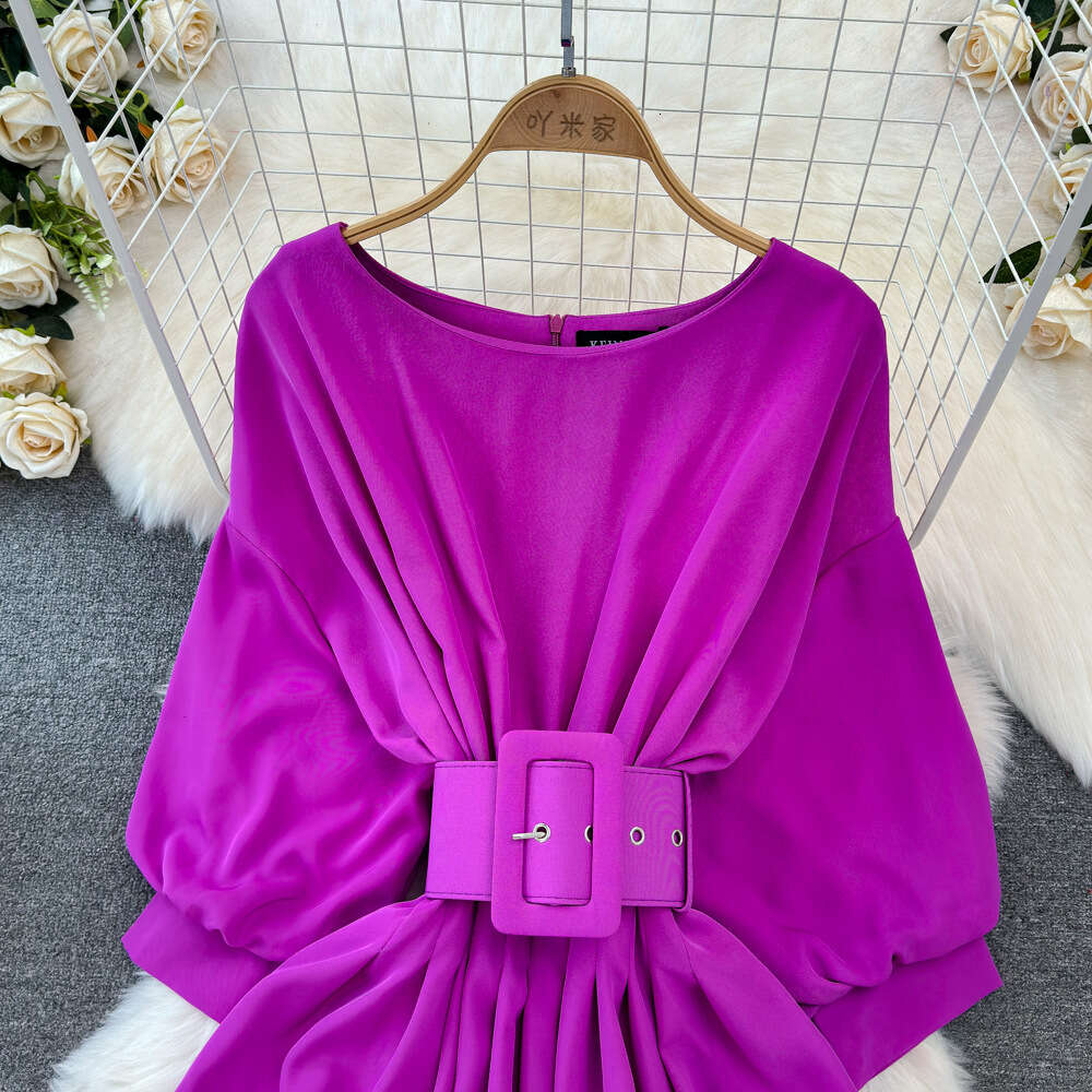 Fashionable and high-end socialite temperament bat long sleeved round neck waist cinched slimming A-line large hem dress elegant long skirt