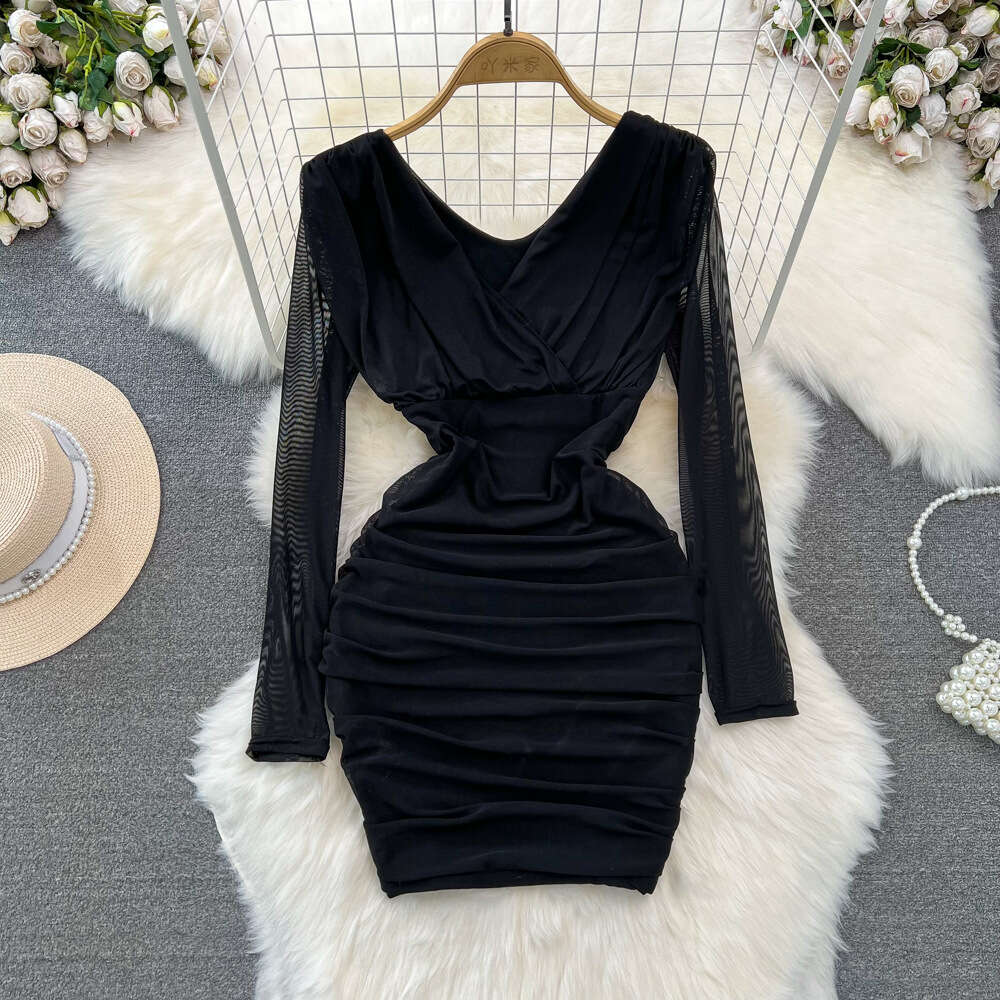 Spring and Autumn Fashion Sexy V-Neck Waist Shrinking Slim Short Fold Mesh Wrapped Bottom Dress for Women