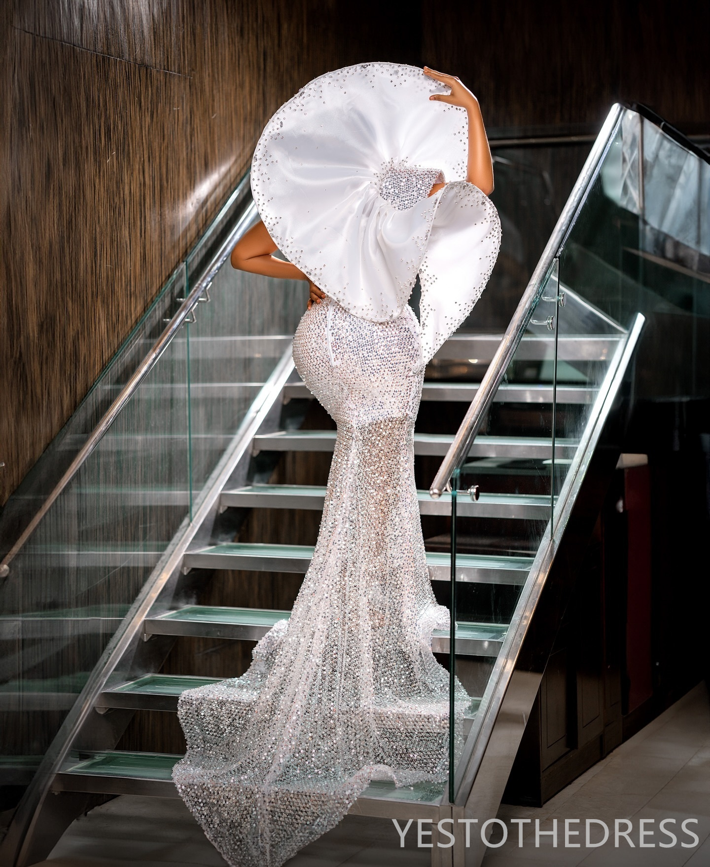 2024 Aso Ebi Prom Dresses Ivory Mermaid Promdress Evening Dresses High Neck Appliqued Beaded Sequined Lace Rhinestones Decorated Second Reception Gown