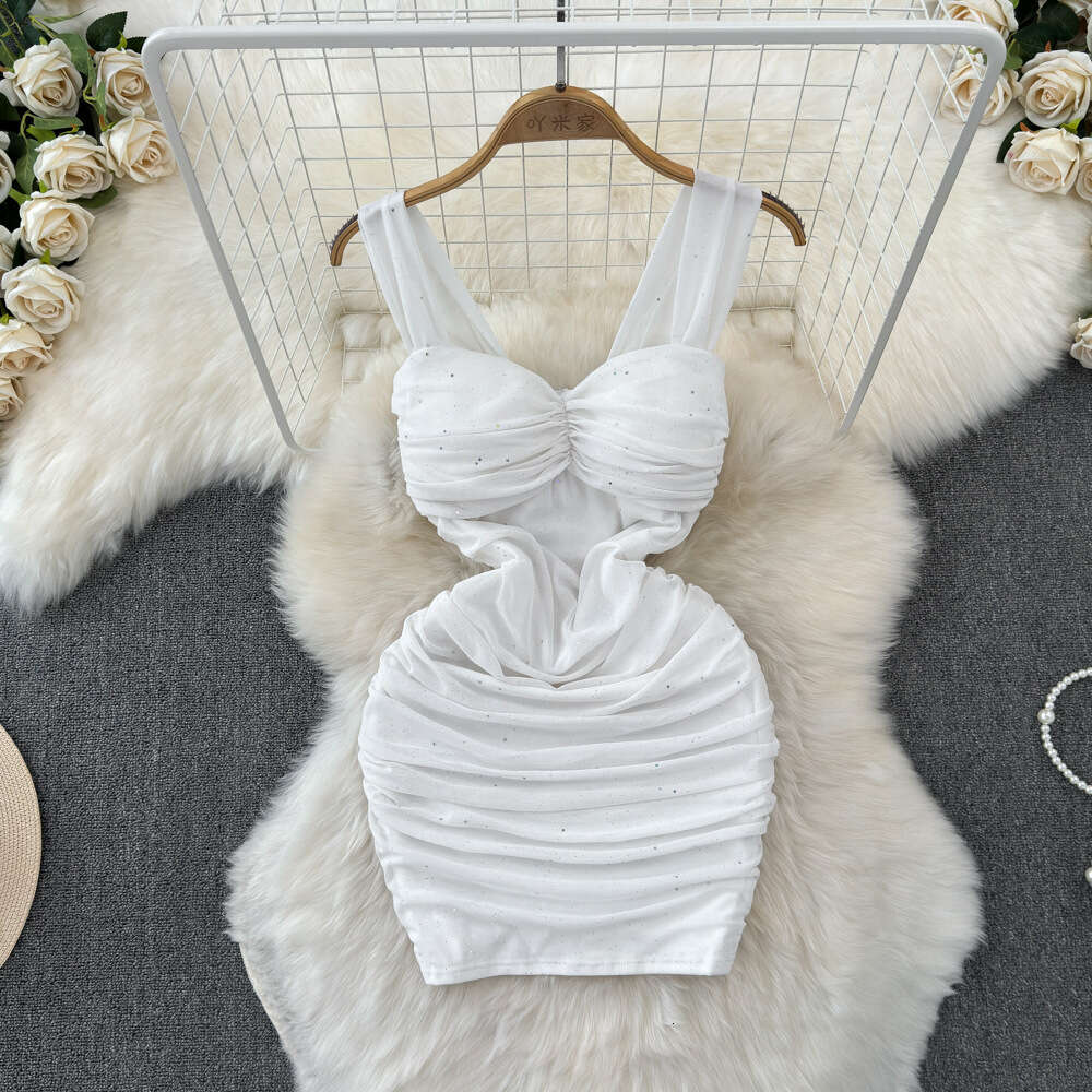 French temperament socialite sexy suspender dress womens summer pleated waist slimming effect buttocks wrapped sexy short skirt