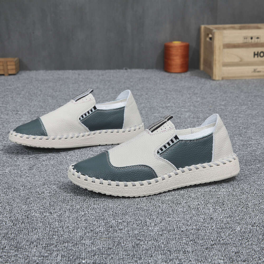 2024 Men's breathable casual driving top layer cowhide beanie Genuine leather slip-on shoes for lazy people e899a