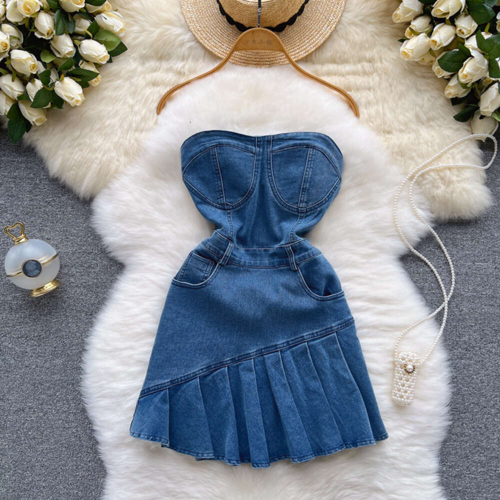 Pure desire spicy girl bra dress for women to wear inside and outside new slim fitting denim A-line short skirt for summer 2022